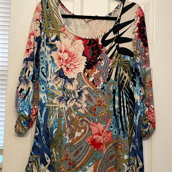 Philosophy Tops - Flower print asymmetrical top (XL)